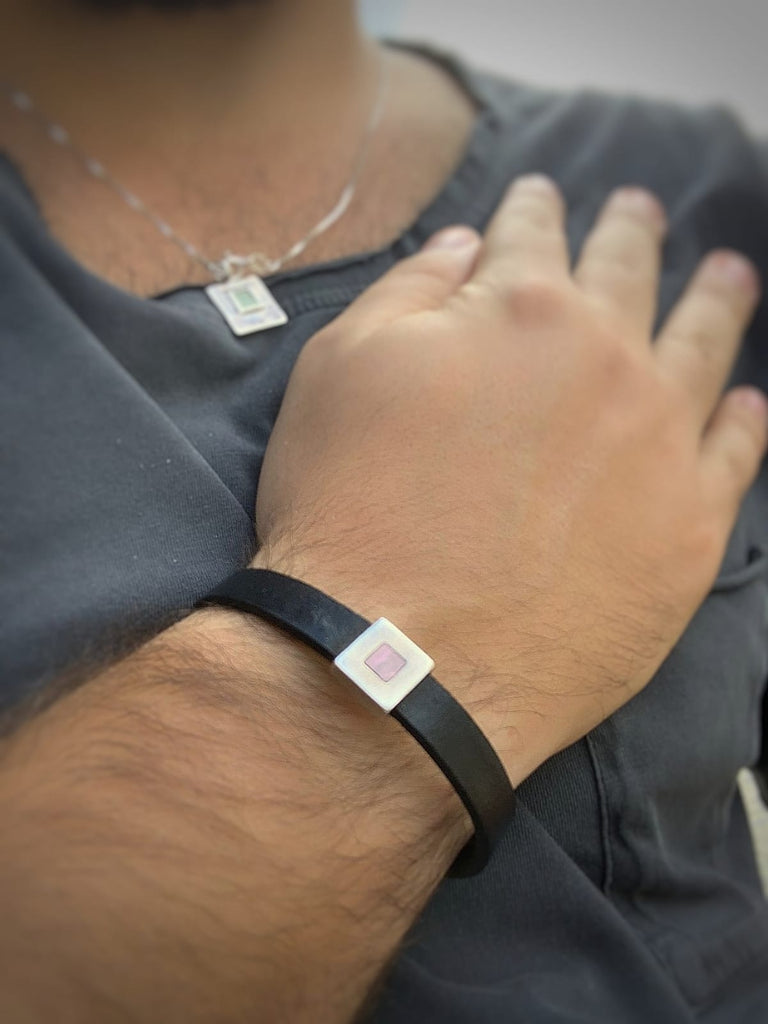 Henry’s Antique Square Necklace - Nano Bible New Testament